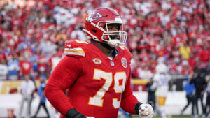 Kansas City Chiefs Could Replace Donovan Smith with Green Bay Packers Left Tackle in 2024