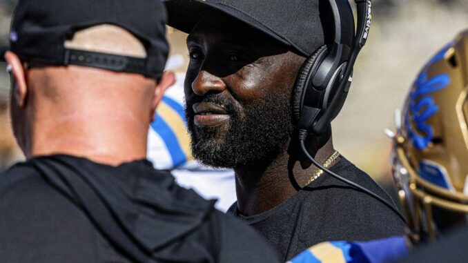 UCLA hires former running back Deshaun Foster as Chip Kelly’s replacement