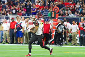 To Sign Bucs Wide Receiver Mike Evans, the Houston Texans are the favorites.