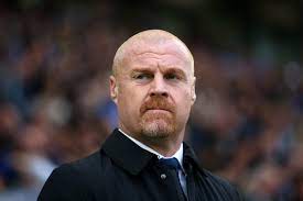 Everton's starting lineup against Man City is expected, but Sean Dyche decides to change it due to Amadou Onana's decision.