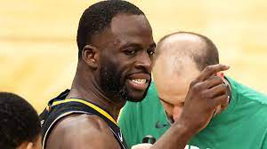 A legend of the Celtics confronts Draymond Green over trash talk during the farewell tour.