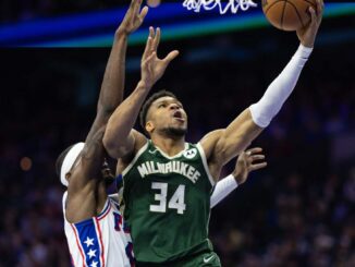 Giannis Antetokounmpo's injury report status for the Sixers vs. Bucks game