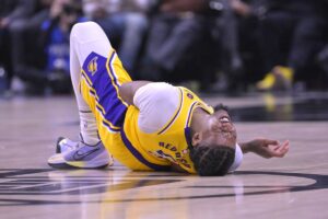 Lakers Injury Report: Against the Wizards, LA Switched Out Cam Reddish in the Second Quarter