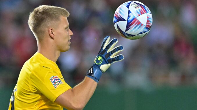 Report: Celtic interested in signing Bayer Leverkusen goalkeeper in Replacement of Joe Hart