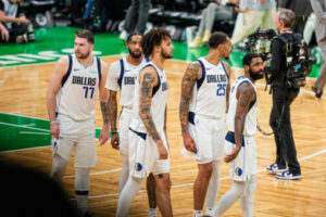 Are the Mavericks looking to deal for a $160 million player?