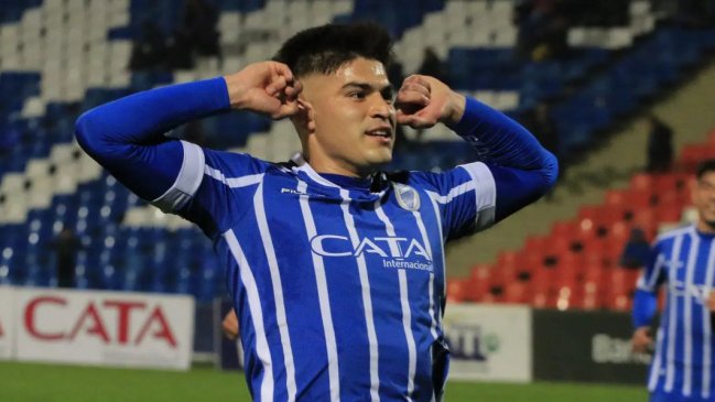 Thomas Galdames speaks out as Rangers submit offer to sign him from Godoy Cruz