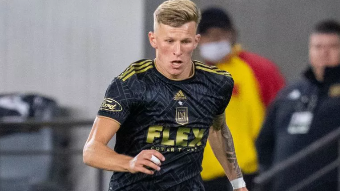 Mateusz Bogusz to Celtic transfer latest as clear LA stance emerges plus updates on O'Riley and Kyogo