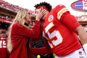 Amid the pro-Donald Trump controversy, quarterback Patrick Mahomes' wife Brittany responds to critics.