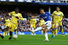 Everton two goals from Dwight McNeil in the second half, relieving manager.