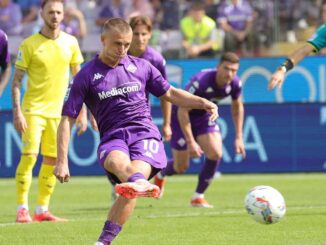 Confermato: l'attaccante della Fiorentina finalmente squalificato dopo essere stato giudicato colpevole di cattiva condotta sessuale