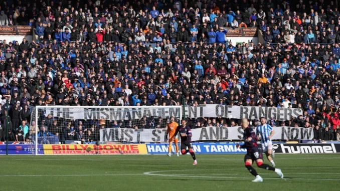 Chaos continues in Ibrox as Kilmarnock beats Rangers 1 : 0 . Philippe Clement states the way out...