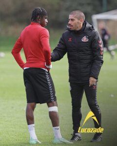 NEW DEAL COMPLETE! Ex-Porto and Fenerbahce man pictured training with Sunderland after joining Régis Le Bris