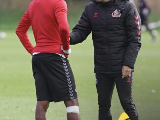 NEW DEAL COMPLETE! Ex-Porto and Fenerbahce man pictured training with Sunderland after joining Régis Le Bris