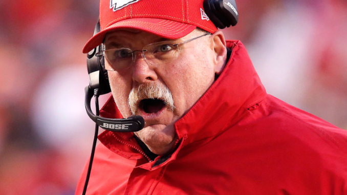 Andy Reid reacts on the sidelines in the 1st half