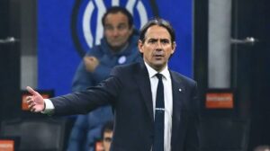 La brillantezza tattica di Simone Inzaghi affronta la prova della Lazio mentre l'Inter punta alla gloria"