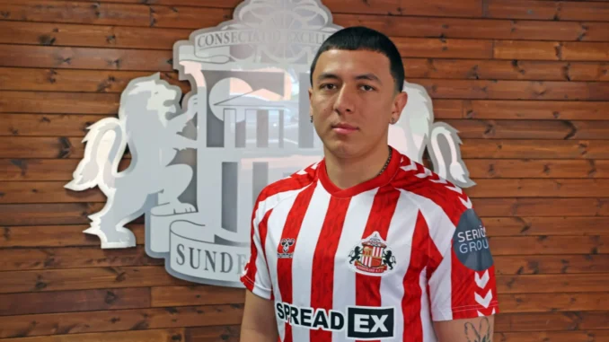 Sunderland boss shares if Ian Poveda will be available to face Leeds United after ‘internal’ issue