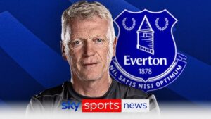 David Moyes could unleash 'unpredictable' Everton tactic as new Carlos Alcaraz transfer insight given